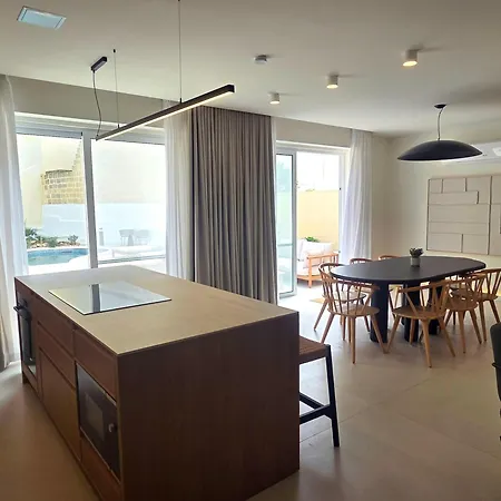 Casa Elana 5 Bedrooms With Large Pool Holiday home Xaghra