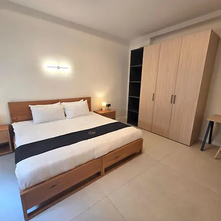 Casa Elana 5 Bedrooms With Large Pool * Xaghra