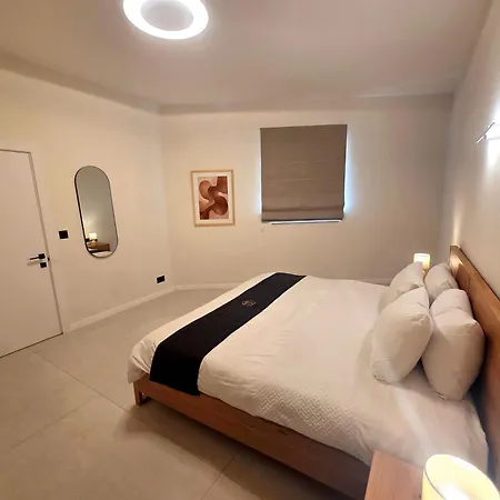 Holiday home Casa Elana 5 Bedrooms With Large Pool *
