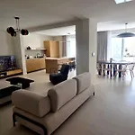 Casa Elana 5 Bedrooms With Large Pool *